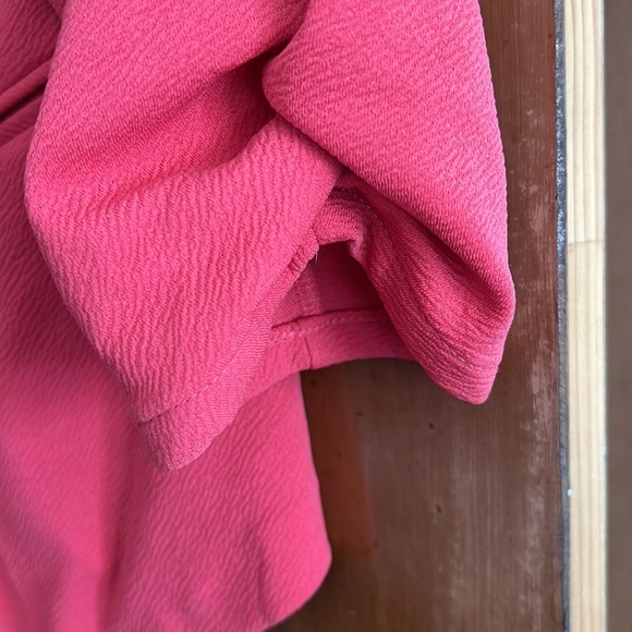 Coral blazer with 3/4 length sleeves - Picture 2 of 3